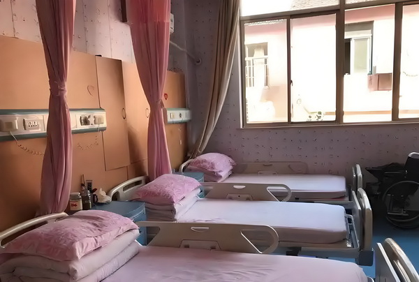 深圳申请入户_要出道了吗？！霍汶希女儿hanni杂志封面首秀 要出道线城存过三四市库剩